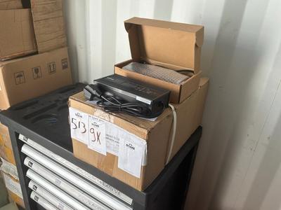 Overzichtsfoto van Sans sslc300v71 Opladers Super Soco CUx (9x)